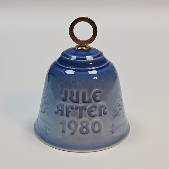 VTG Bing Grondahl 1980 83 84 89 Porcelain Christmas Bells  Copenhagen Denmark 3" - Picture 2 of 9